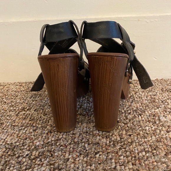 Mossimo Supply Co Platform Heels - Picture 2 of 5